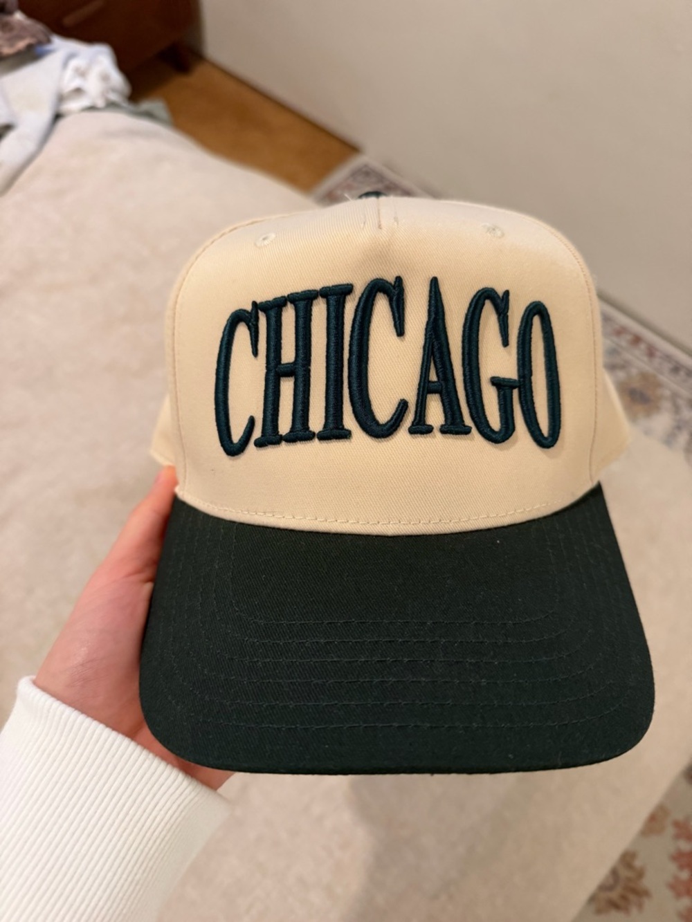 Chicago Embroidered Two-Tone Baseball Hat - Cream & Dark Green